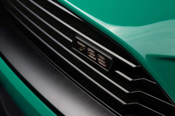 ROUSH 729 grille grill grabber green