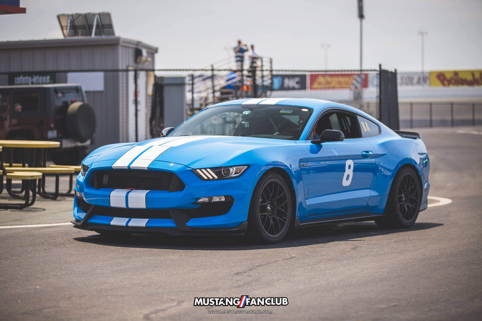 IMG_3753 grabber blue shelby gt350